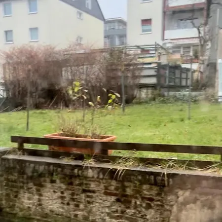 Tunnel - Nordbahntrasse, Kontaktloser Self-check-in, Netflix * Wuppertal