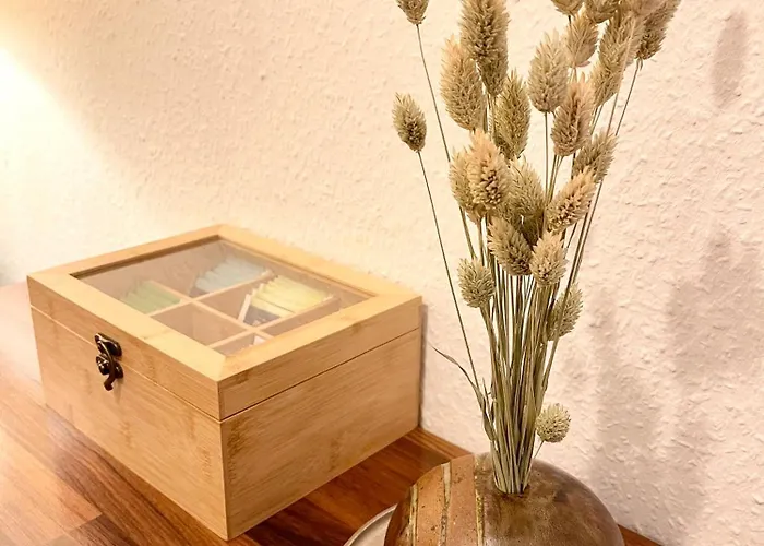 Tunnel - Nordbahntrasse, Kontaktloser Self-check-in, Netflix *